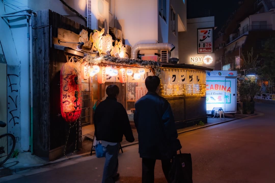 深市公司半年报全景扫描:营收超10万亿元 战新产业公司增势强劲
